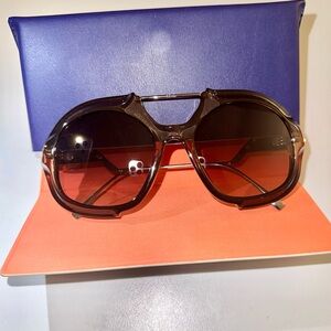 FENDI Brand New Authentic brand Sunglasses Brown Arylic frame